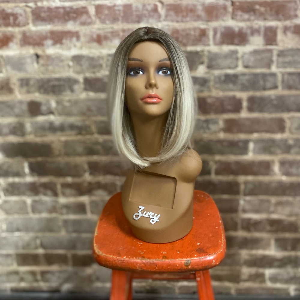 Short Hair Wig